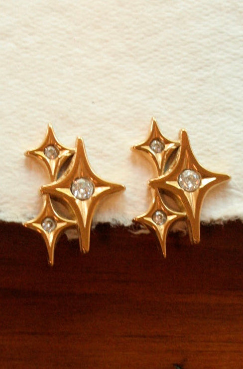 Nova Studs